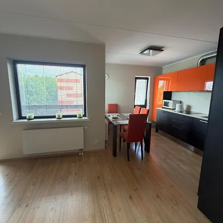 Apartman 10 Min By Walk *